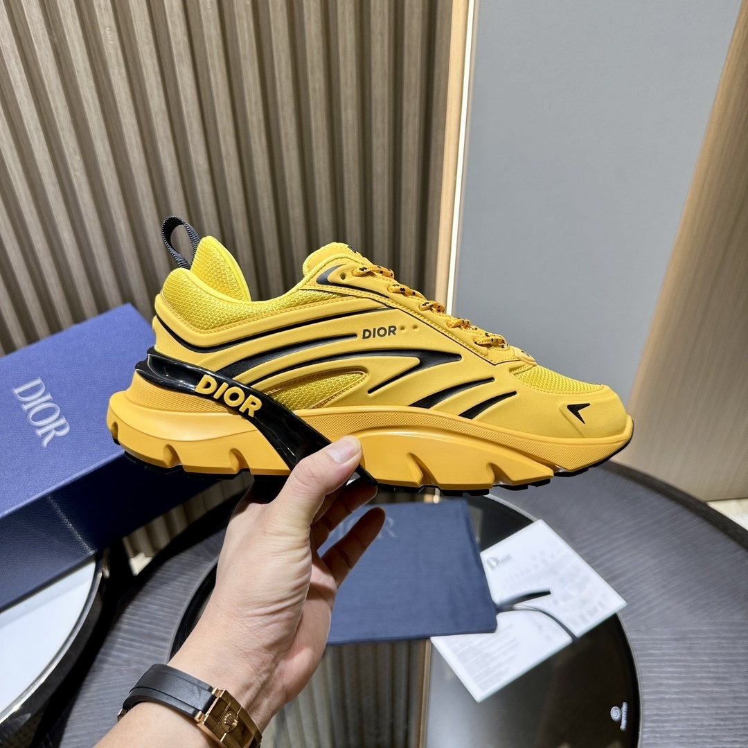 Dioor B44 yellow sneaker 03