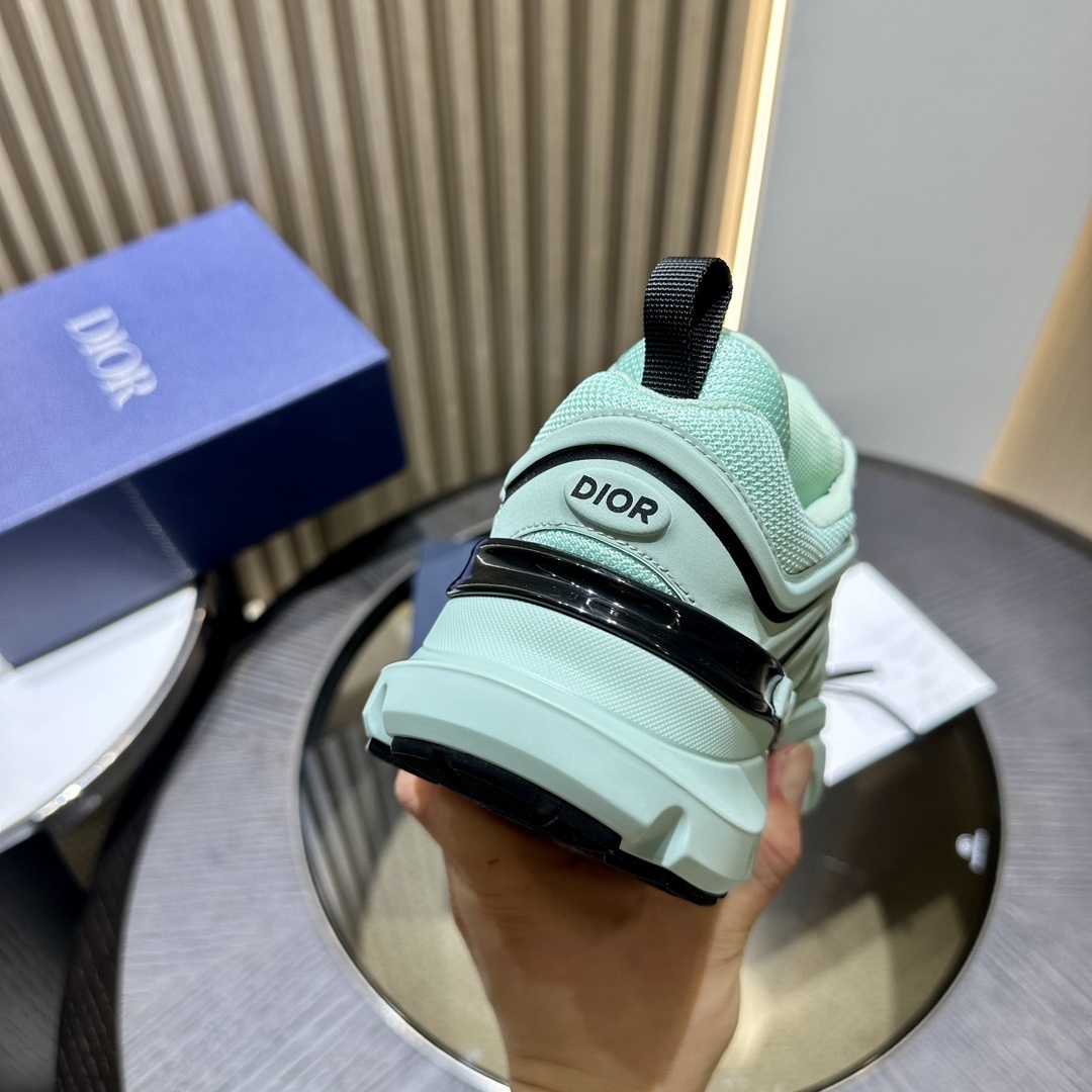 Dioor B44 green sneaker 04