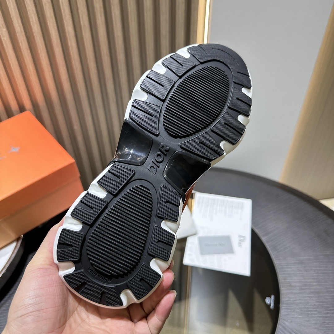 Dioor B44 yellow sneaker 08