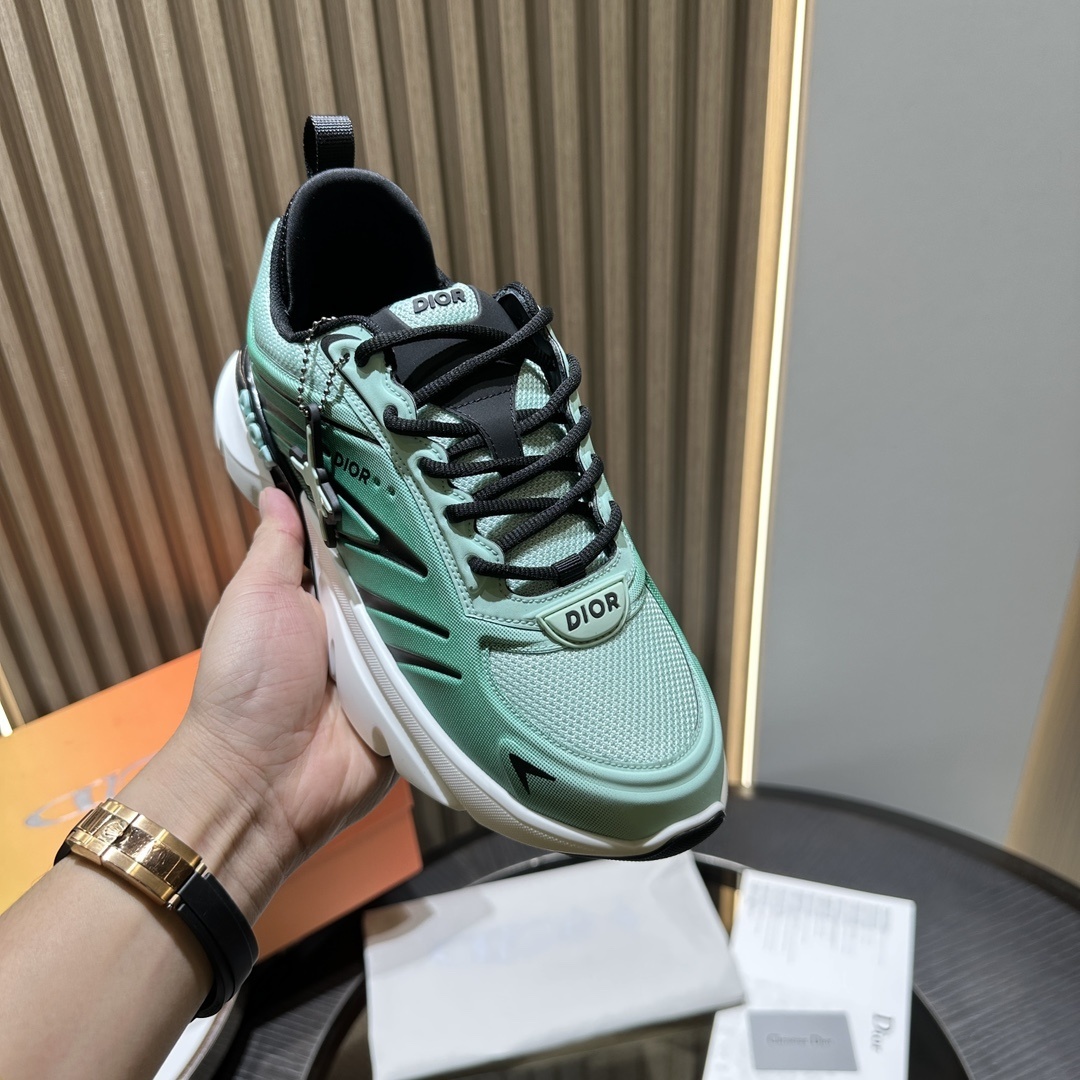 Dioor B44 green sneaker 09