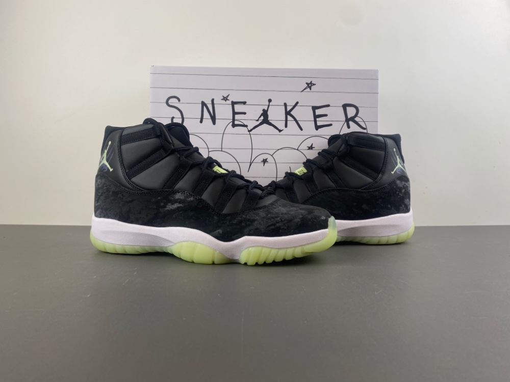 Air Jordan 11 “Sneaker School” Halloween Glow-in-the-Dark IB1378-001