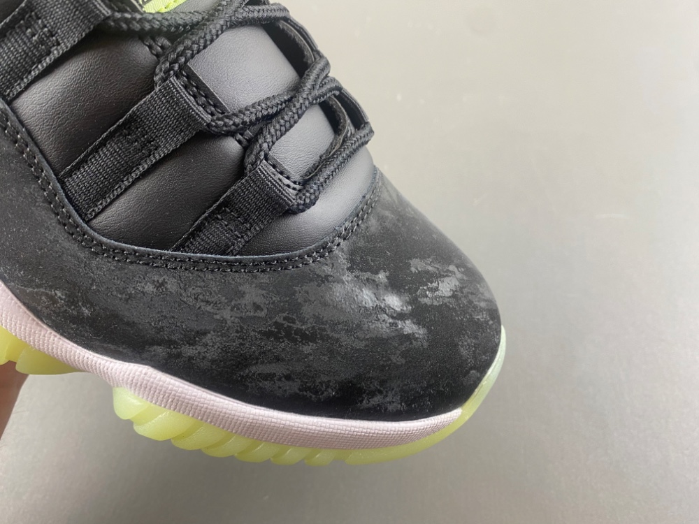 Air Jordan 11 “Sneaker School” Halloween Glow-in-the-Dark IB1378-001