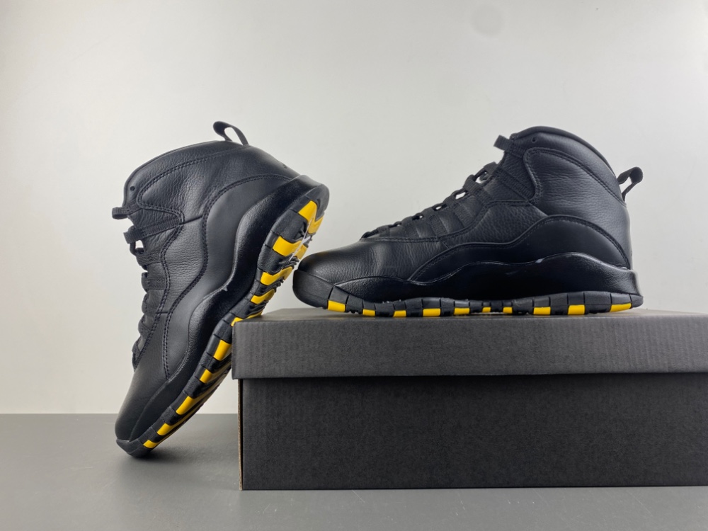 Air Jordan 10 Retro Shadow (2025) HJ6779-001