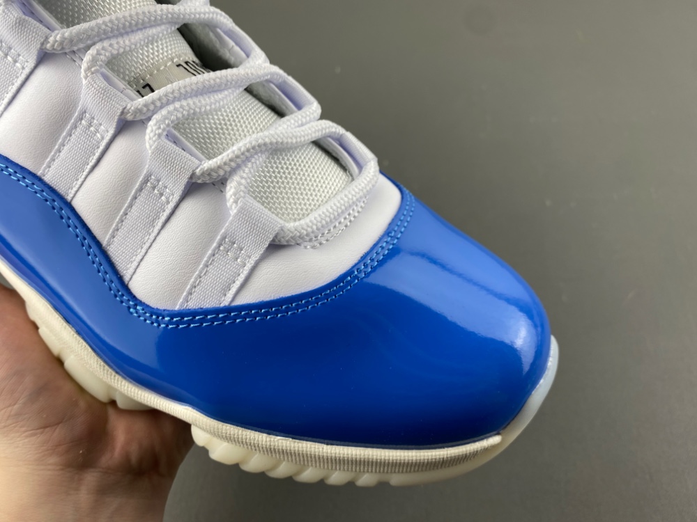 Air Jordan 11 Retro IO8959-133