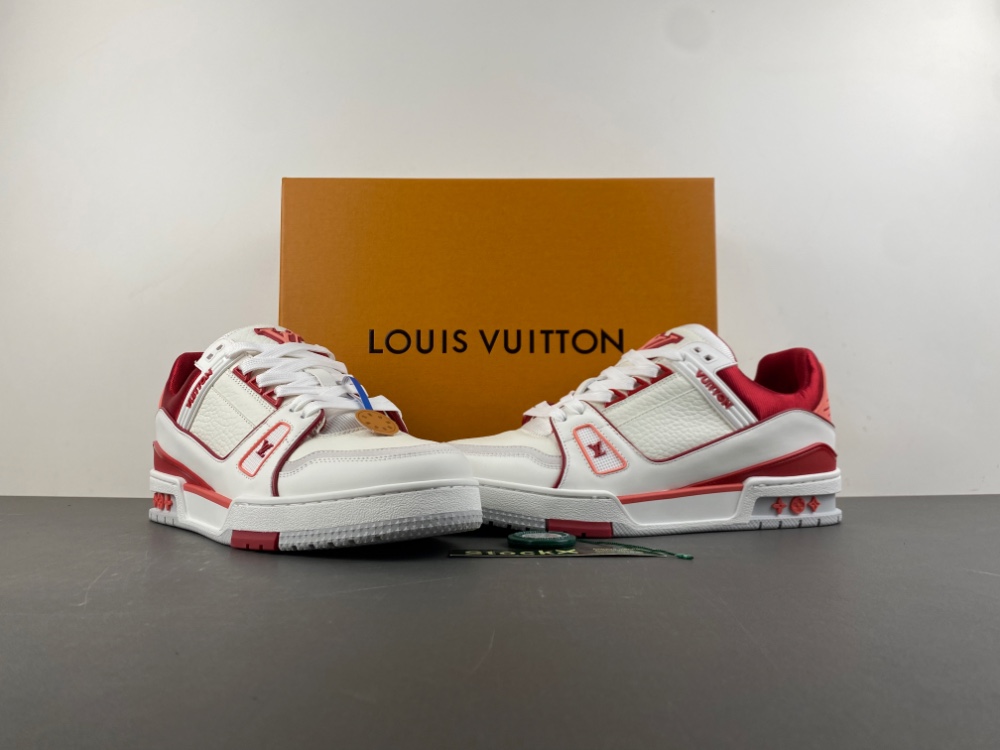 Louis Vuitton LV trainer sneaker 09